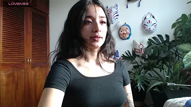 cat salo online show from December 1, 2024, 9:42 pm