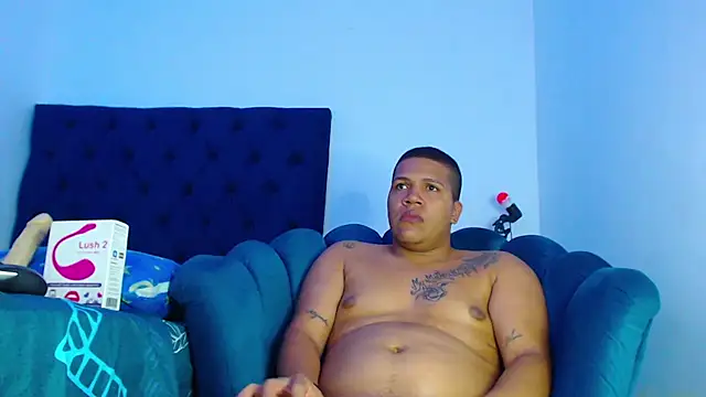 Snapshot of StevanHouston chatting on December 8, 2024, 5:11 pm StevanHouston online show from December 8, 2024, 5:11 pm