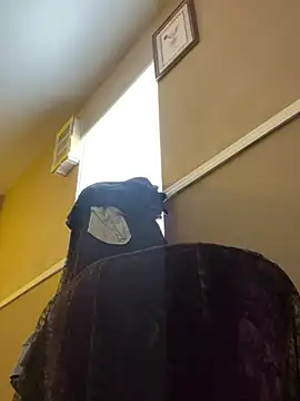 SlxmXBlxck online show from April 25, 2026, 9:34 pm