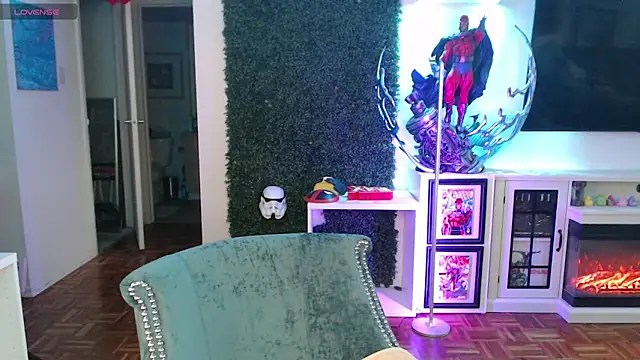 Vixen Lockheart online show from April 10, 2026, 2:24 pm