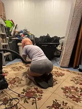 Snapshot of Jessiejames32 chatting on October 30, 2025, 12:42 am Jessiejames32 online show from October 30, 2025, 12:42 am