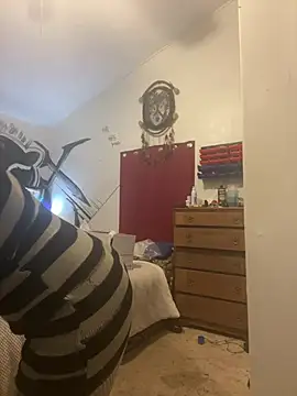 Snapshot of Jessiejames32 chatting on January 18, 2025, 3:31 am Jessiejames32 online show from January 18, 2025, 3:31 am