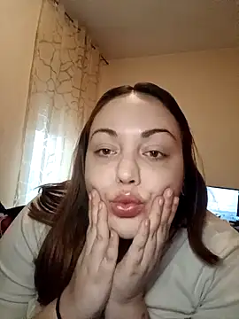 Snapshot of Dianadoll97 chatting on January 6, 2025, 3:19 pm Dianadoll97 online show from January 6, 2025, 3:19 pm