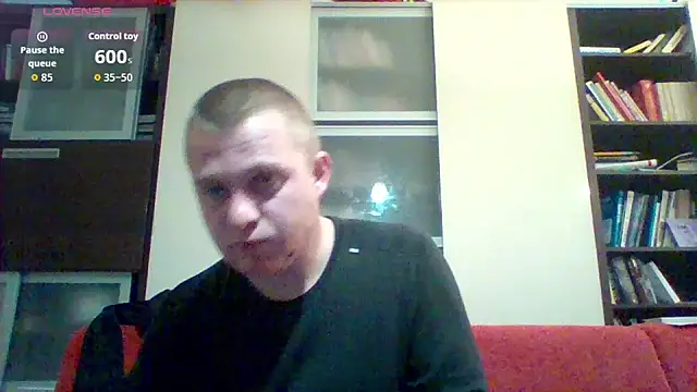 Matttthees online show from November 26, 2025, 9:48 pm