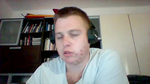 Matttthees online show from February 26, 2025, 5:21 pm