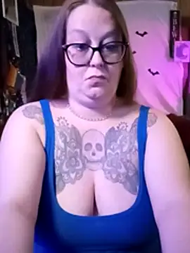 edgexchaos online show from December 18, 2025, 1:22 am