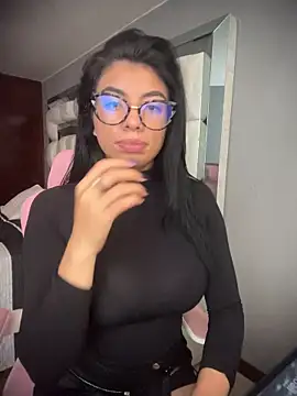 Snapshot of Miaparkerss_ chatting on November 1, 2025, 6:46 pm Miaparkerss online show from November 1, 2025, 6:46 pm