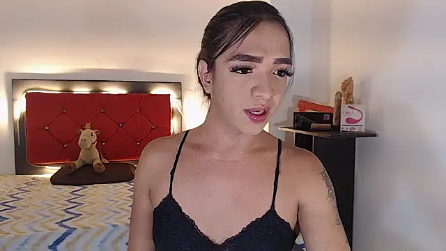 sofiaxdollxxx online show from October 5, 2025, 4:09 pm