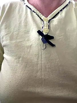 Snapshot of sweetmystery1 chatting on October 13, 2025, 8:27 am sweetmystery1 online show from October 13, 2025, 8:27 am