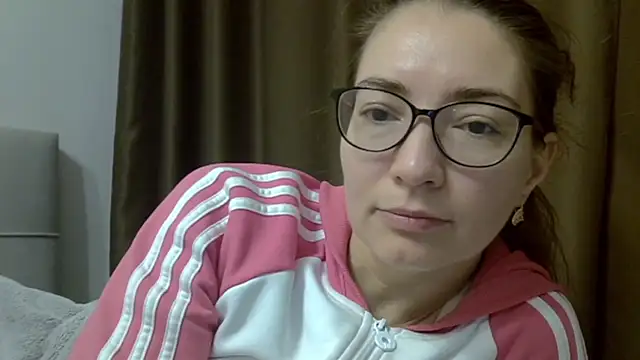 Ashleyspice online show from November 28, 2025, 5:40 am