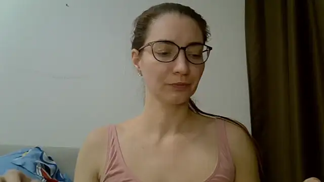 Ashleyspice online show from February 10, 2025, 12:08 pm