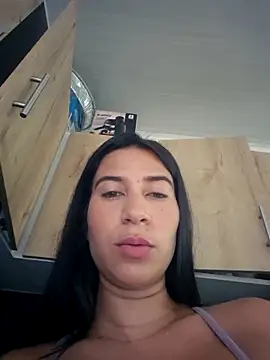 lady-rosse online show from November 7, 2025, 2:43 pm