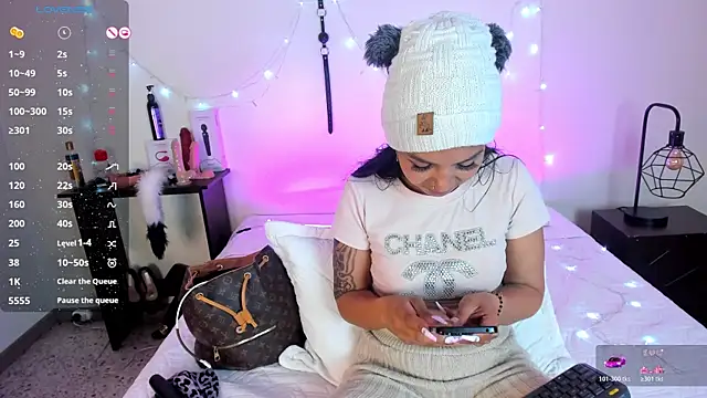 Tracy lambo online show from November 30, 2025, 1:34 pm