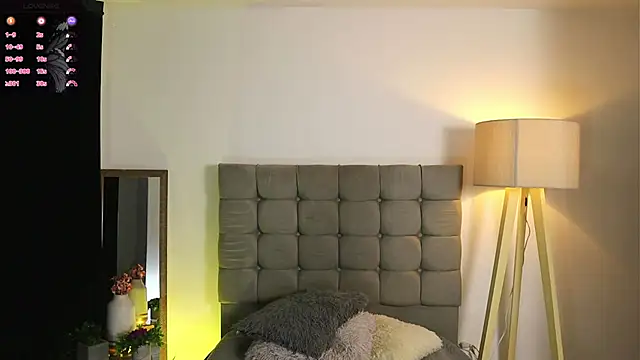 Snapshot of Valeriestyle chatting on March 17, 2025, 4:08 am Valeriestyle online show from March 17, 2025, 4:08 am