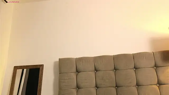 Snapshot of Valeriestyle chatting on March 15, 2025, 3:51 am Valeriestyle online show from March 15, 2025, 3:51 am