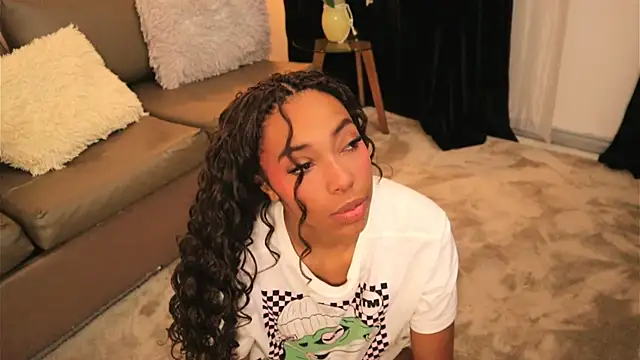 Valeriestyle online show from February 20, 2026, 5:04 am