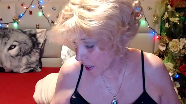 HappyWomanOn online show from June 2, 2026, 9:20 am