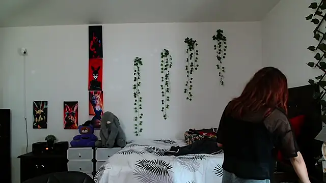 Pinkye skarlet online show from September 18, 2025, 4:54 pm