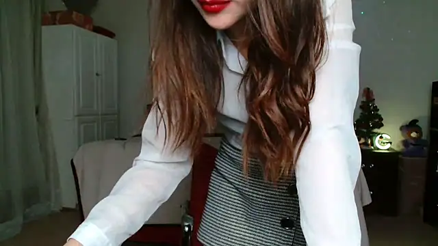 Pinkye skarlet online show from January 1, 2025, 9:28 am