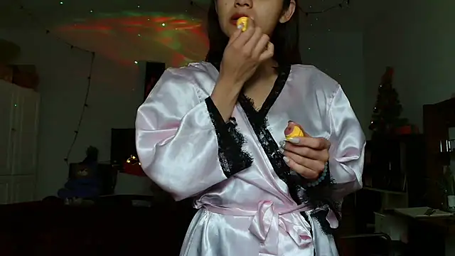 Pinkye skarlet online show from December 14, 2024, 4:45 am