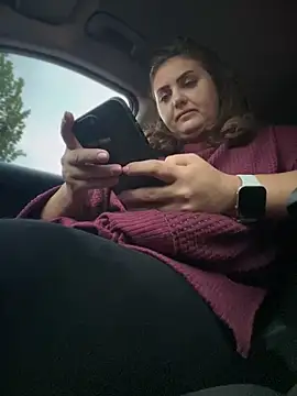 AnneKane online show from September 30, 2025, 4:29 am