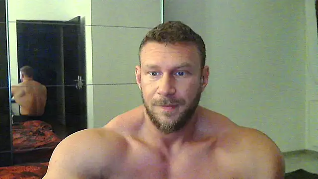 muscularkevin online show from December 2, 2024, 1:19 pm
