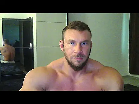 Snapshot of muscularkevin chatting on October 2, 2025, 1:03 pm muscularkevin online show from October 2, 2025, 1:03 pm