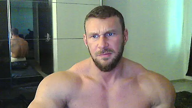 Snapshot of muscularkevin chatting on October 23, 2025, 1:21 pm muscularkevin online show from October 23, 2025, 1:21 pm