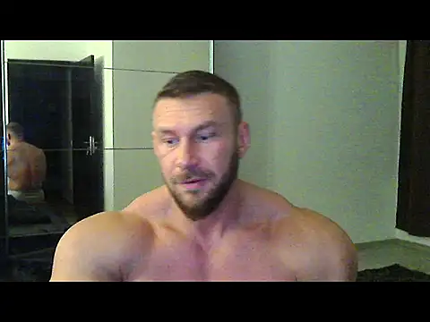 Snapshot of muscularkevin chatting on October 9, 2025, 3:40 am muscularkevin online show from October 9, 2025, 3:40 am