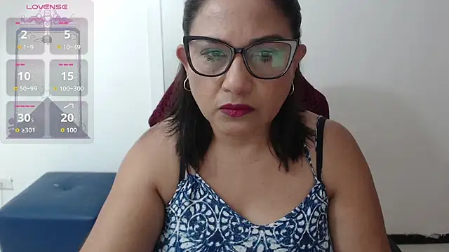 Snapshot of Katha_Marck chatting on February 23, 2026, 12:28 pm Katha Marck online show from February 23, 2026, 12:28 pm