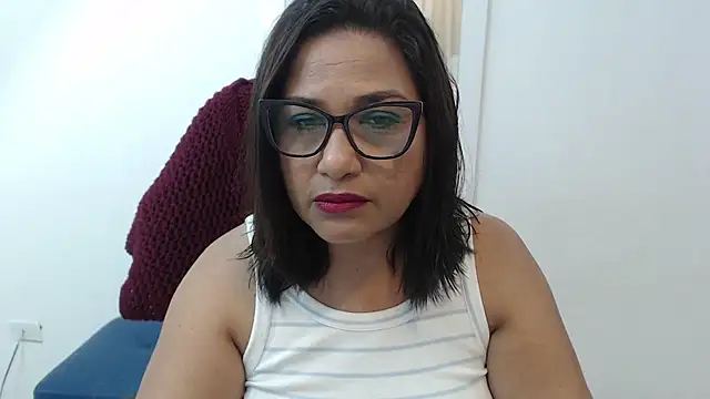 Katha Marck online show from March 10, 2026, 12:31 pm