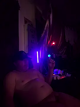 Hotredheadandtoungelasher online show from February 18, 2026, 10:55 am