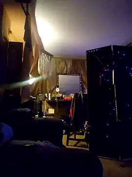 Snapshot of Hotredheadandtoungelasher chatting on October 20, 2025, 5:09 am Hotredheadandtoungelasher online show from October 20, 2025, 5:09 am