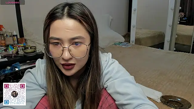 Snapshot of luluuland chatting on January 23, 2025, 3:48 am luluuland online show from January 23, 2025, 3:48 am