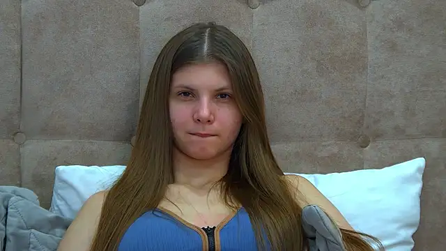 Snapshot of AudreyBarlow chatting on February 19, 2025, 3:38 pm AudreyBarlow online show from February 19, 2025, 3:38 pm