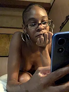 Jasmine FullsShine online show from October 1, 2025, 3:33 am