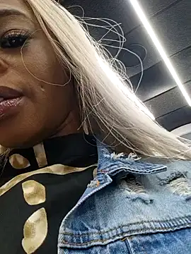 Jasmine FullsShine online show from March 21, 2025, 3:46 pm