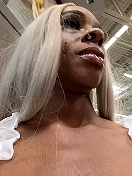 Jasmine FullsShine online show from March 12, 2025, 7:04 pm