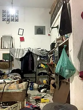 Snapshot of raphadoors19 chatting on January 16, 2026, 5:00 am raphadoors19 online show from January 16, 2026, 5:00 am