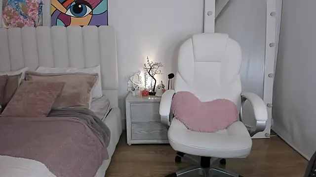 Snapshot of Daniela_Miller_ chatting on October 17, 2025, 10:55 pm Daniela Miller online show from October 17, 2025, 10:55 pm