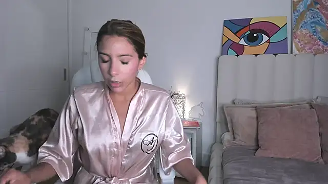 Daniela Miller  online show from September 15, 2025, 11:49 pm