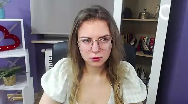 Zoey Erotic online show from January 22, 2025, 5:37 am