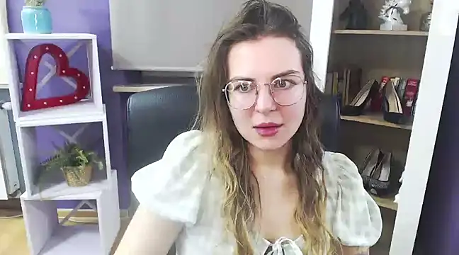 Zoey Erotic online show from February 6, 2025, 5:25 am