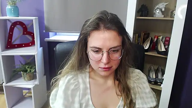 Zoey Erotic online show from February 18, 2025, 8:38 am