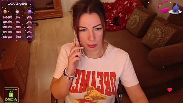LauraClarck online show from January 23, 2025, 6:17 am
