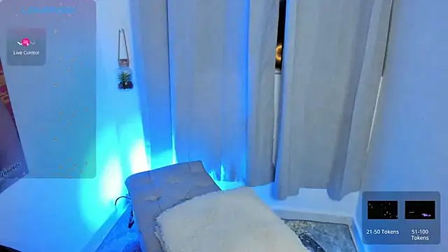 Snapshot of Deborabuchanan chatting on September 24, 2025, 9:49 am Deborabuchanan online show from September 24, 2025, 9:49 am