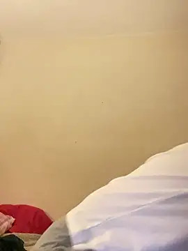 Snapshot of Weestud94 chatting on January 7, 2025, 4:27 pm Weestud94 online show from January 7, 2025, 4:27 pm