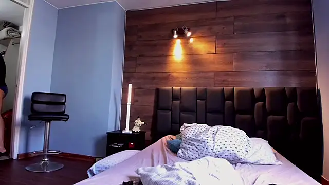 Snapshot of anthonylatynxd chatting on February 18, 2025, 2:27 pm anthonylatynxd online show from February 18, 2025, 2:27 pm