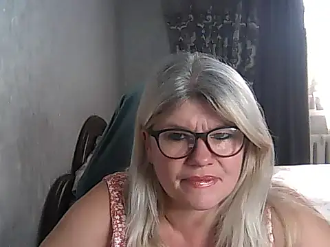 Diana 49 online show from September 13, 2025, 12:16 pm