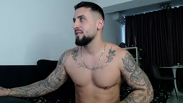 Snapshot of _DylanGreen chatting on October 2, 2025, 8:07 am  DylanGreen online show from October 2, 2025, 8:07 am